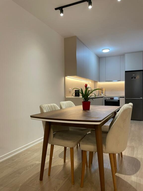 Apartament 1+1 me qira Rruga "Mustafa Mara", Qyteti Studenti.Tiranë