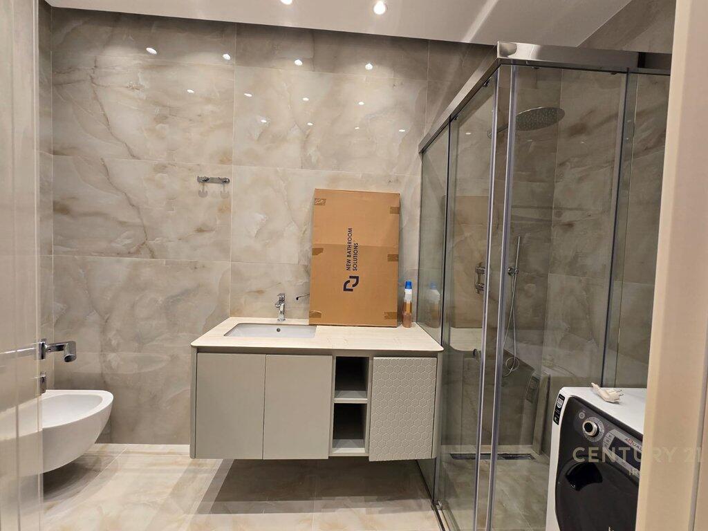 APPARTAMENTO 2+1+2+POSTO AUTO VICINO AL GIARDINO ZOOLOGICO!