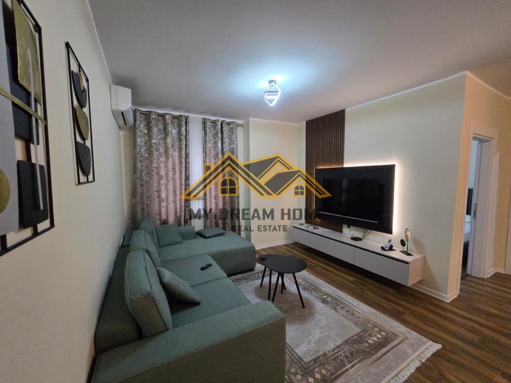 Shesim Super Apartament 2+1 Prane Stacionit Trenit Durres!