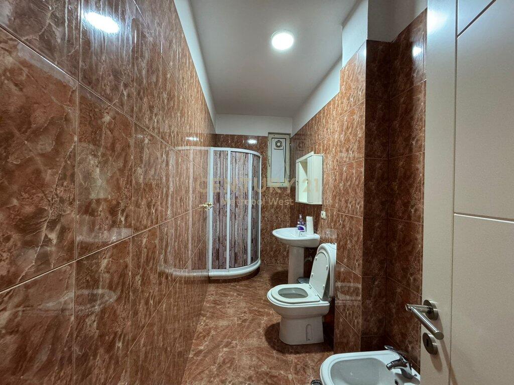 Appartamento 1+1 in vendita in Via Mine Peza, vicino a Kafe Flora 210.000 €