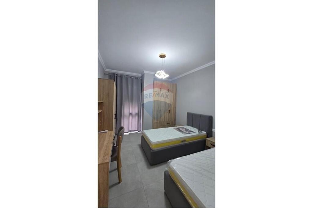 Apartment (2+1+2) for rent plus parking space