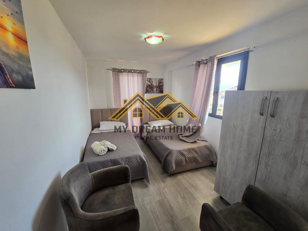 JEPET ME QERA APARTAMENT 2+1+2T SPITALL DURRES!