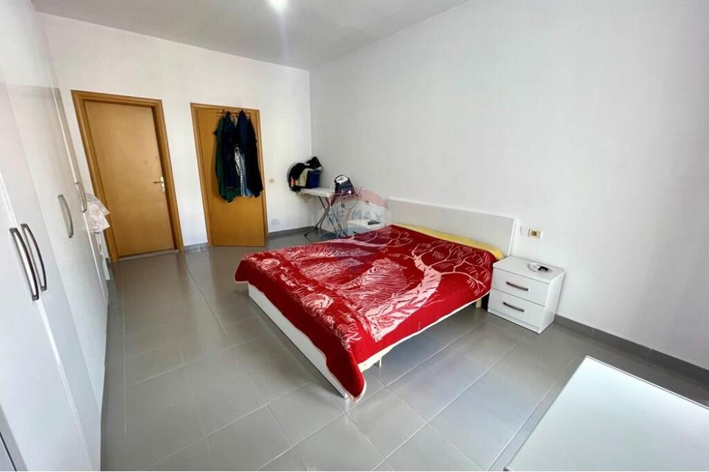 Apartament - Për Shitje - KMY, Tiranë (ID: 530181053-662)