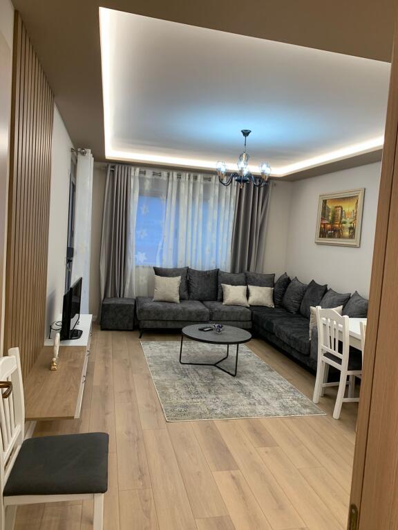 Apartament 1+1 per qira tek Liqeni i Thate