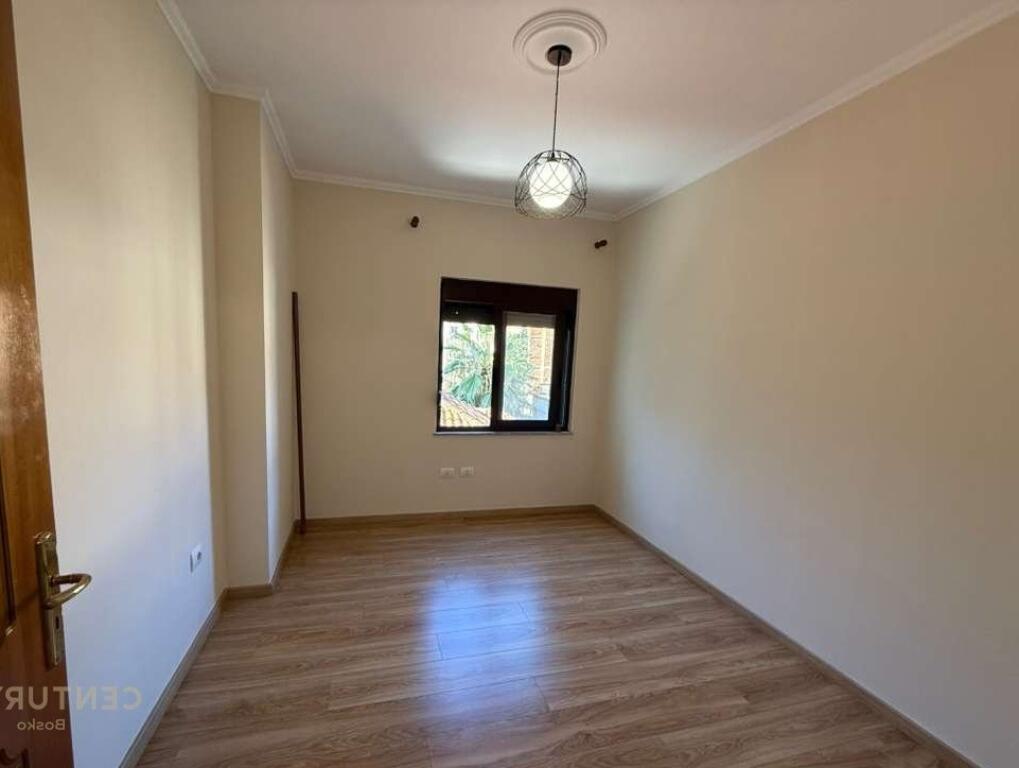 Apartment 3+1 for rent for office, Commune of Paris
