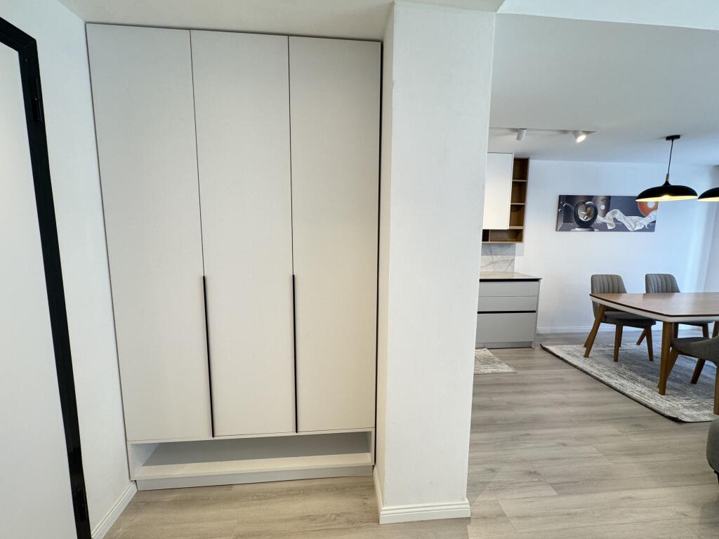 JEPET ME QIRA APARTAMENT 2+1+2 POSTE PARKIMI !!