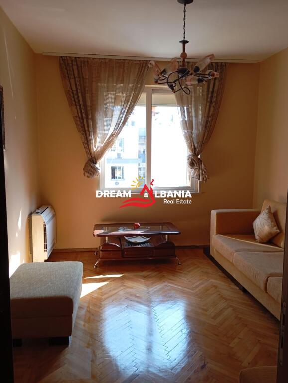Appartamento in affitto 2+1+Balcone in via Elbasan, Tirana (ID 4229475 )