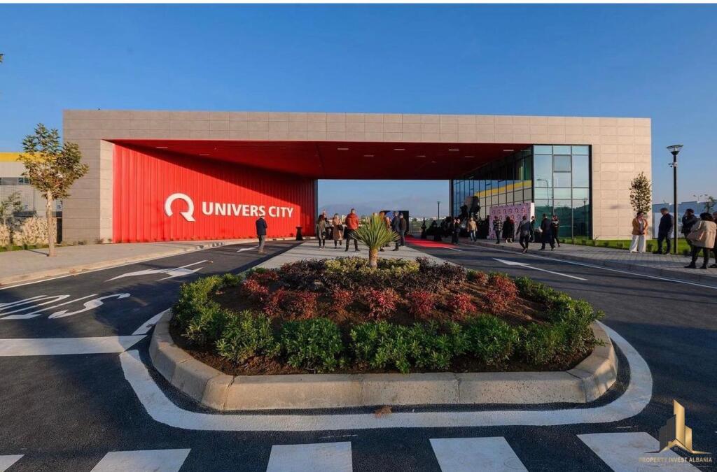 Super apartment 3+1 at Univers City