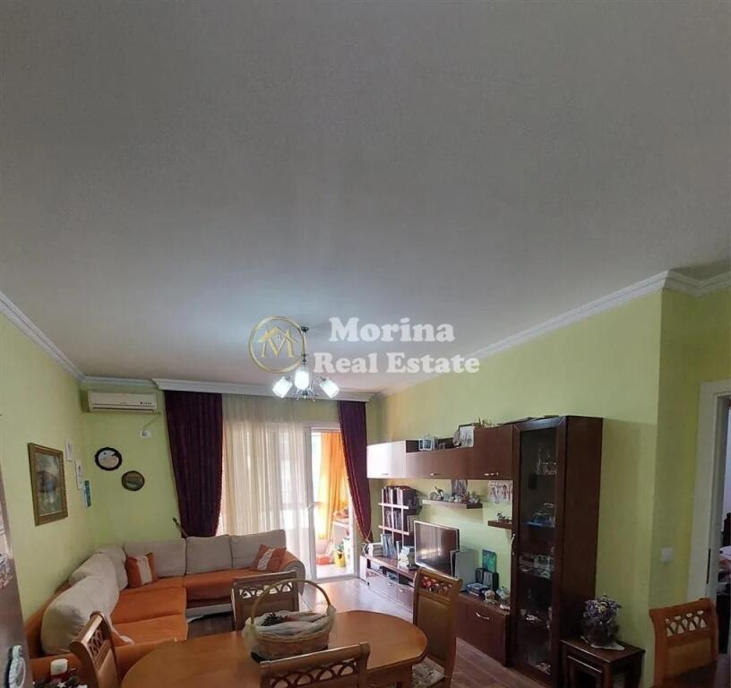 Vendesi in vendita 2+1, Kinostudio, 140.000 Euro
