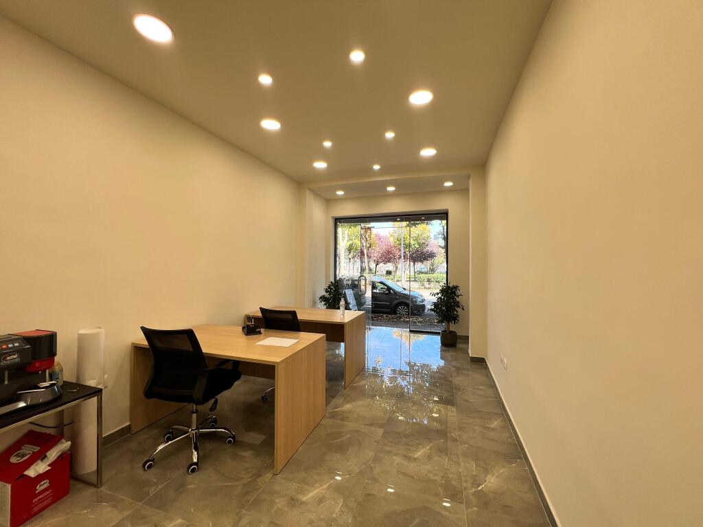 Shop For Sale, "Emin Duraku" Street, Tirana!