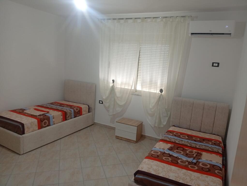 🏖️ Jepet me qira super apartament me pamje spektakolare në Plazh, Durrës! 🌅