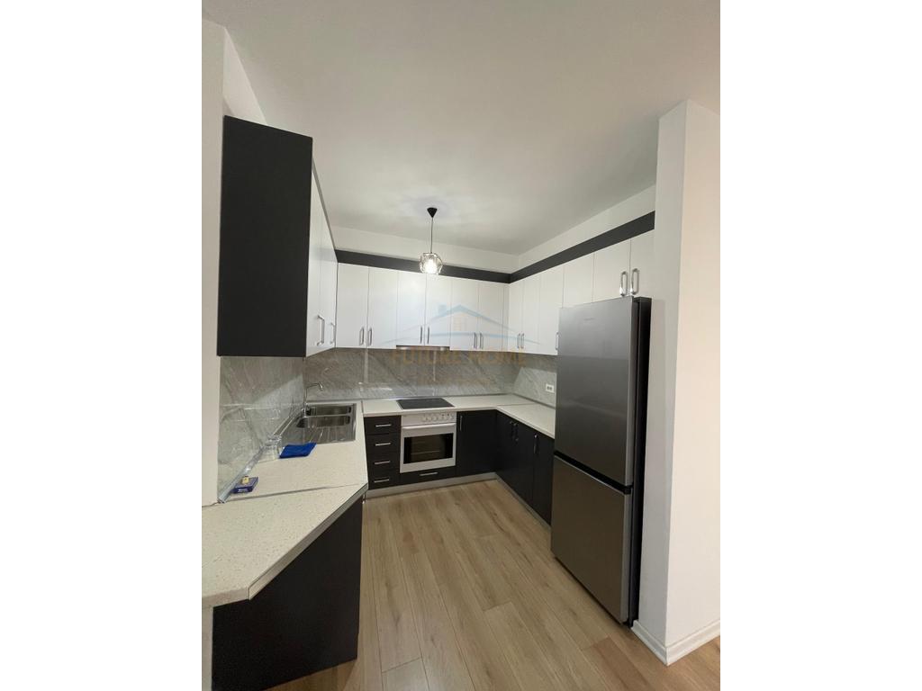 Qera,Apartament 2+1+post parkim Grand Gallery, Yzberisht