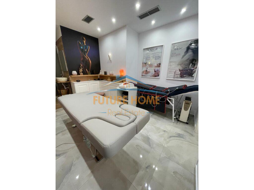 Affitto, Locale commerciale, Centro estetico, Piazza Wilson, Blocco