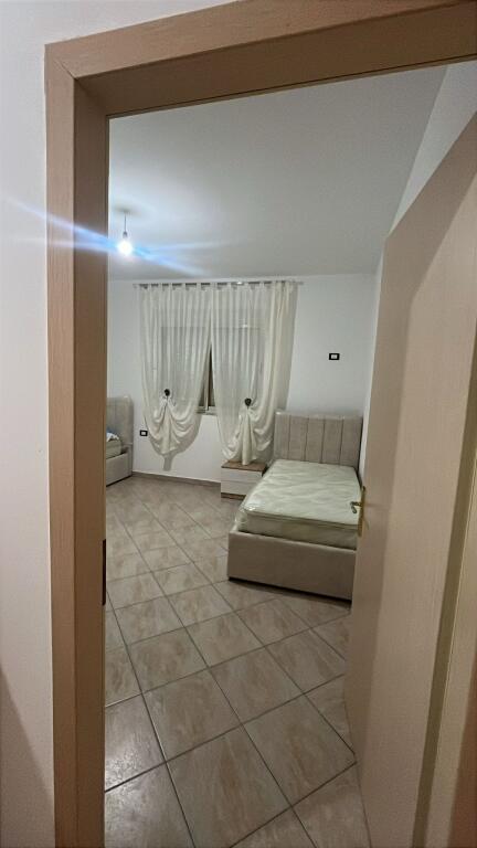 🏖️ Jepet me qira super apartament me pamje spektakolare në Plazh, Durrës! 🌅