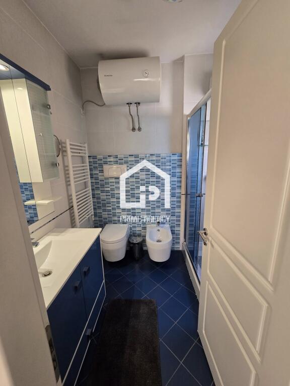 JEPET ME QERA:  APARTAMENT 2 +1+2 / ZONA: MOZAIKU TIRANES📍