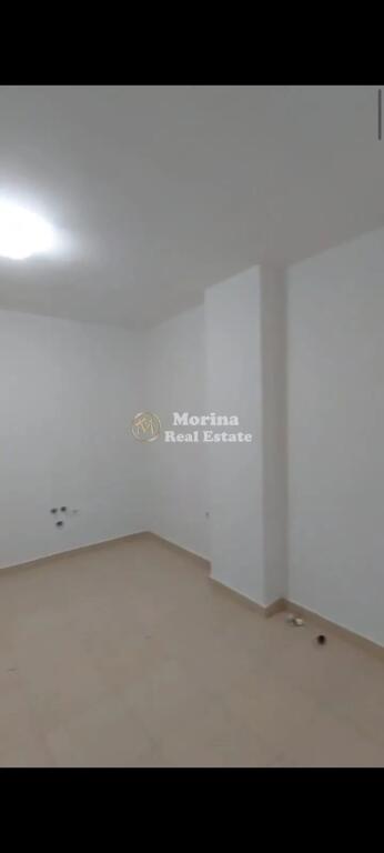 Affitto, Appartamento 2+1, Astir, 400 euro/mese