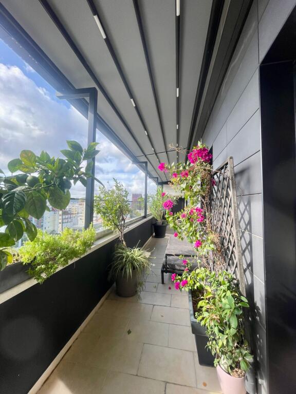 Appartamento 2+1 in affitto nel centro, in via Kajo Karafili.