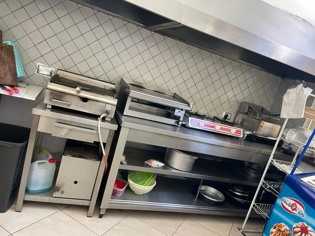 LOCALE IN AFFITTO A GOLEM