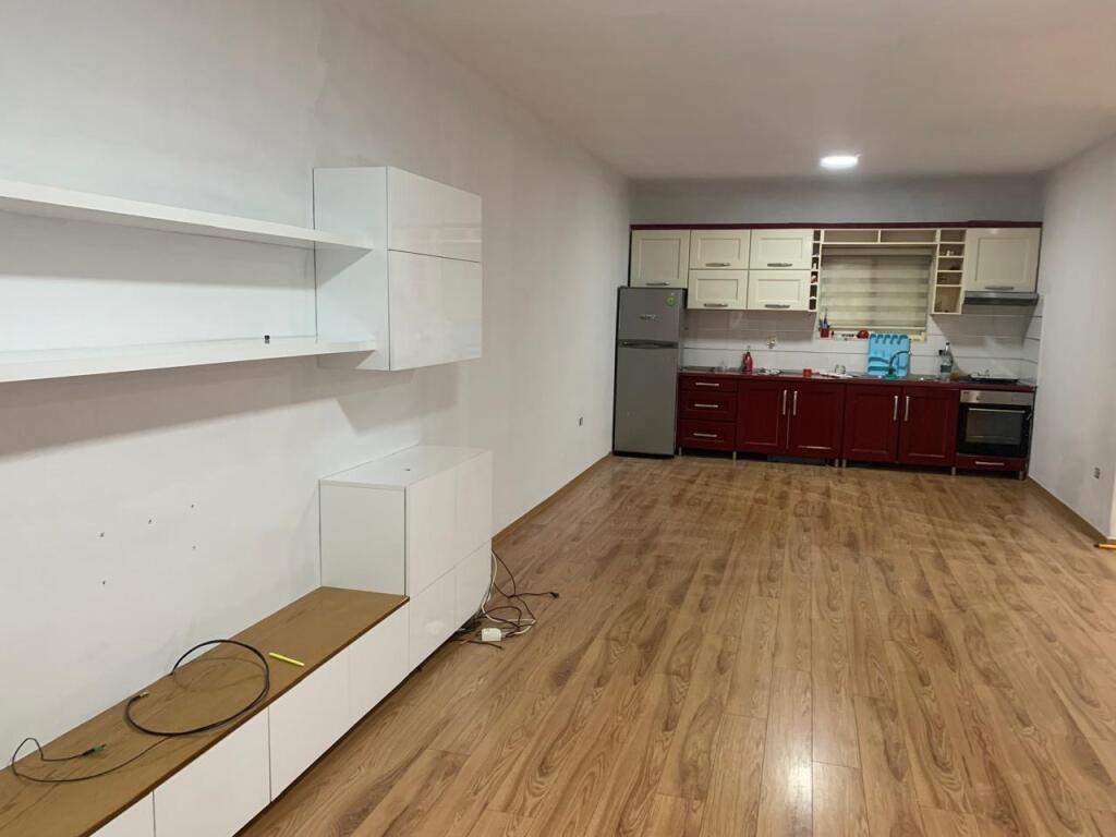 Apartament 2+1+post parkimi, Yzberisht!