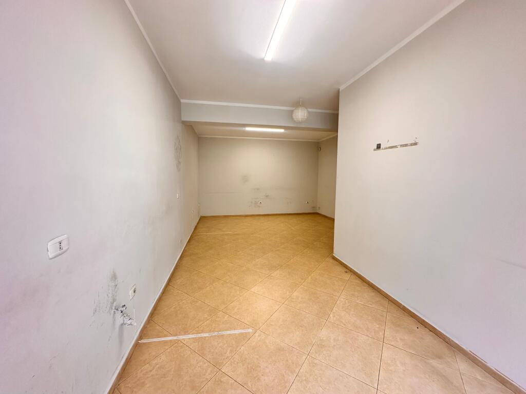 BUSINESS PREMISES FOR RENT