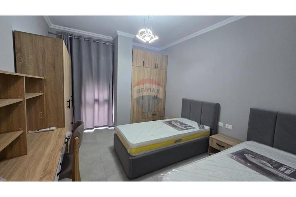 Apartment (2+1+2) for rent plus parking space