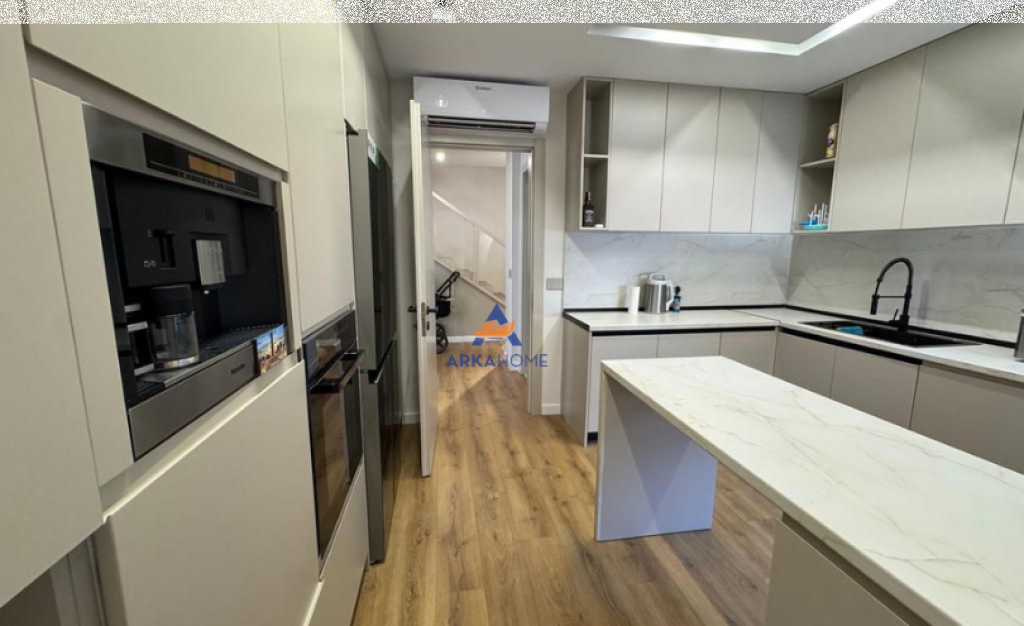 SHITET APARTAMENT DUPLEX 2+1+BALLKON "KODRA E DIELLIT 2" 300.000 EURO