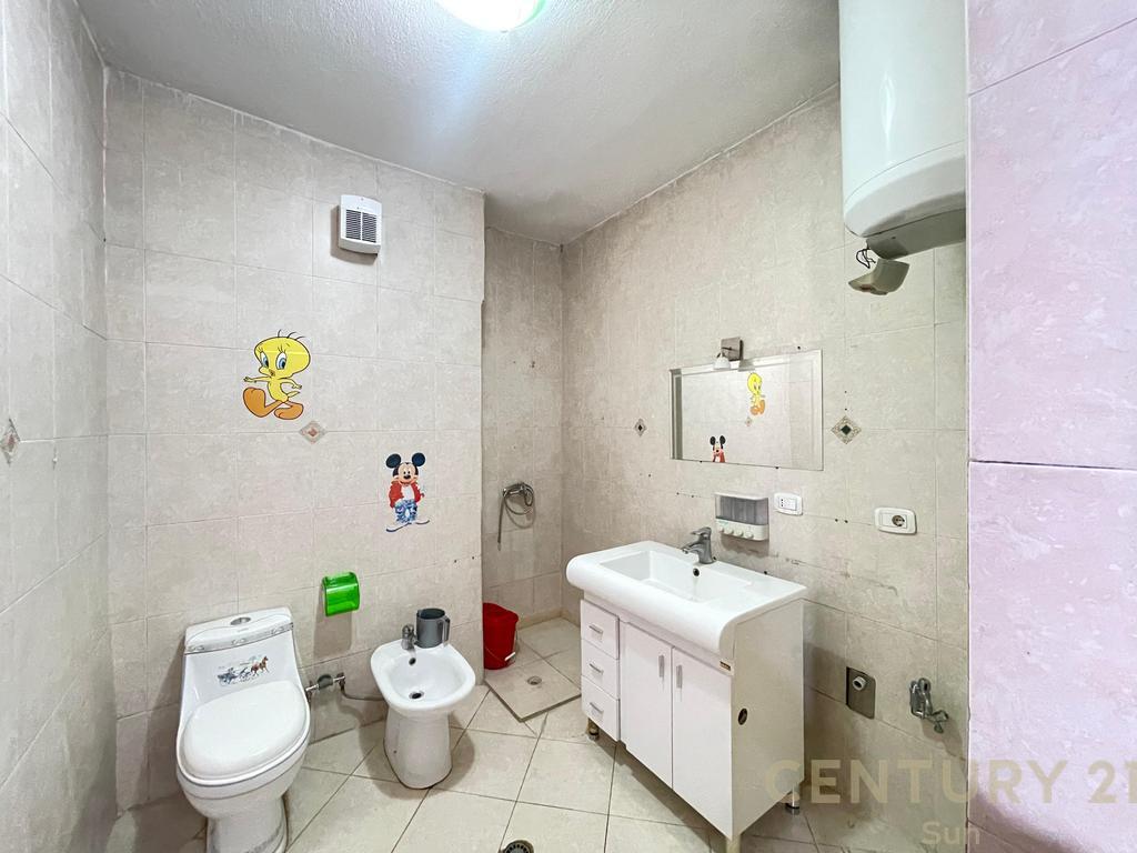 APARTMENT 5+2+2 FOR RENT AT THE FORMER EXHIBITION!