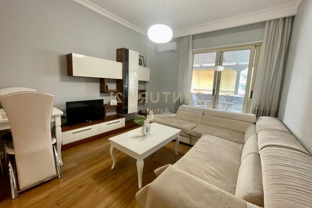 Apartament 1+1 me qira tek gjimnazi Sami Frasheri