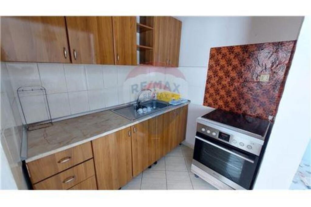 APARTAMENT 1+1 PER QIRA NE QENDER TE 21 DHJETORI