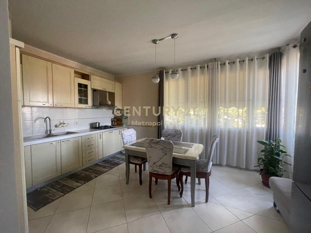 🏡 Apartment 2+1+2 for Sale – Dry Lake, Tirana