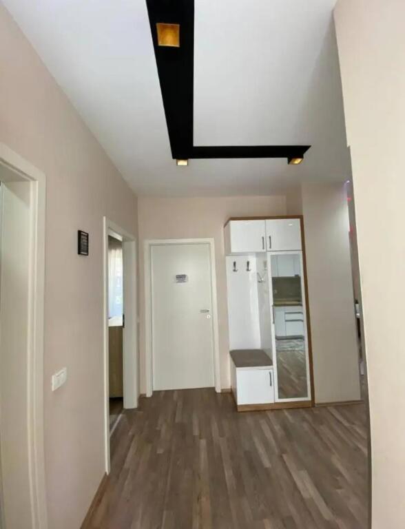 Ali Demi Apartament 2+1 Me Qera