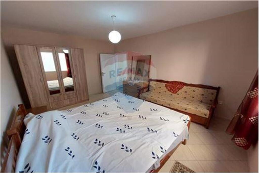 APARTAMENT 1+1 PER QIRA NE QENDER TE 21 DHJETORI