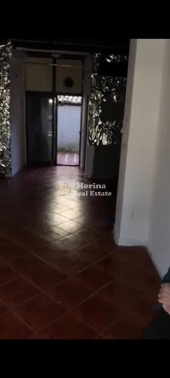 Qera, Ambient Biznesi, Selvia, 400 Euro/ Muaj