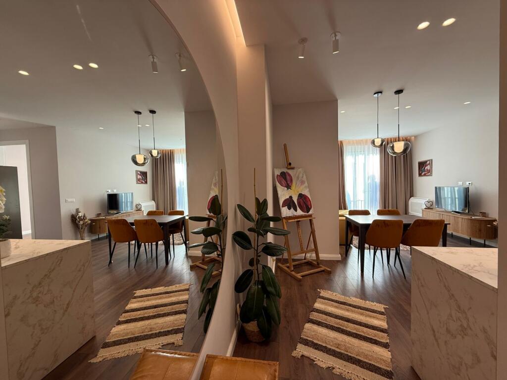 Apartment 2+1 for rent at Komuna e Parisit