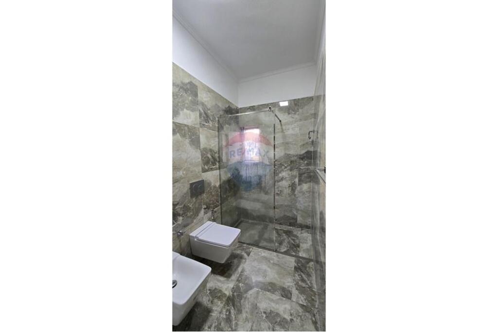 Jepet me qira apartament (2+1) Selite