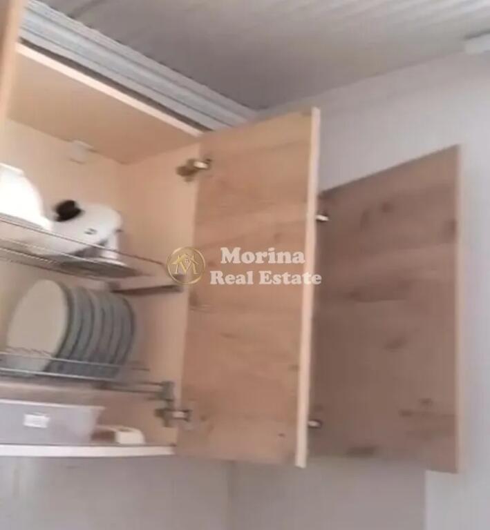 Rent, Apartment 1+1, Paris Commune, 420 Euro/month