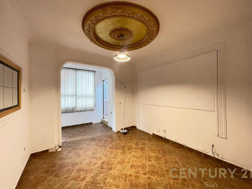 APARTAMENT 5+2+2 PER QIRA TEK ISH-EKSPOZITA! 1,200 € /Muaj