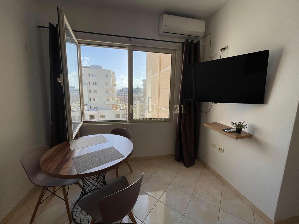 Appartamento 1+1 in Affitto sulla Spiaggia Rrota e Kuqe, Durrës!