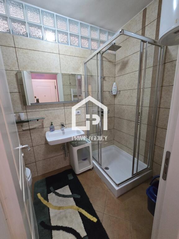 JEPET ME QERA:  APARTAMENT 2 +1+2 / ZONA: MOZAIKU TIRANES📍