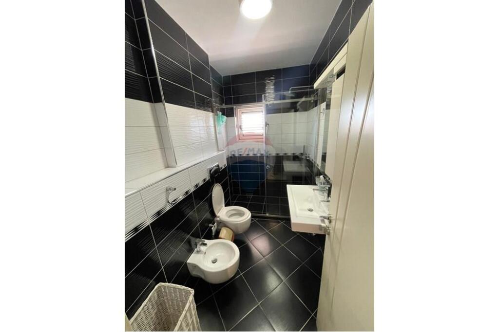 Apartament 2+1 me qira Myslym Shyri