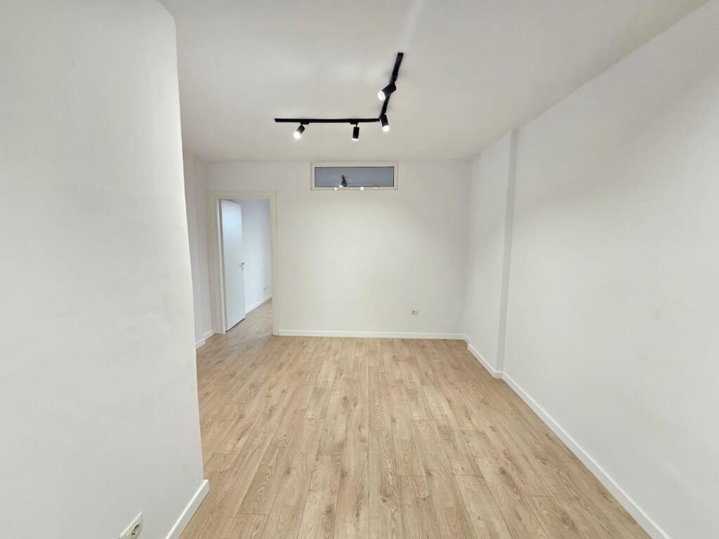 APARTAMENT 1+1 per shitje, zona e plazhit Iliria, Durrës