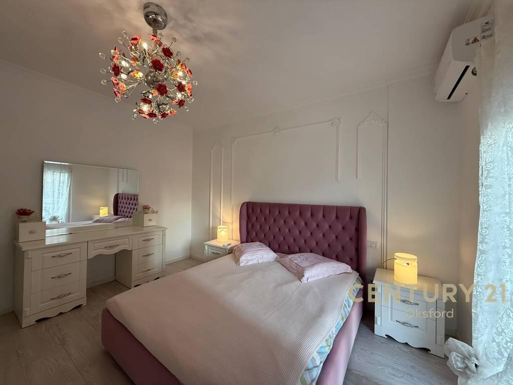 Jepet me Qira Apartament Modern 3+1+2 pranë Ambasadës Amerikane!