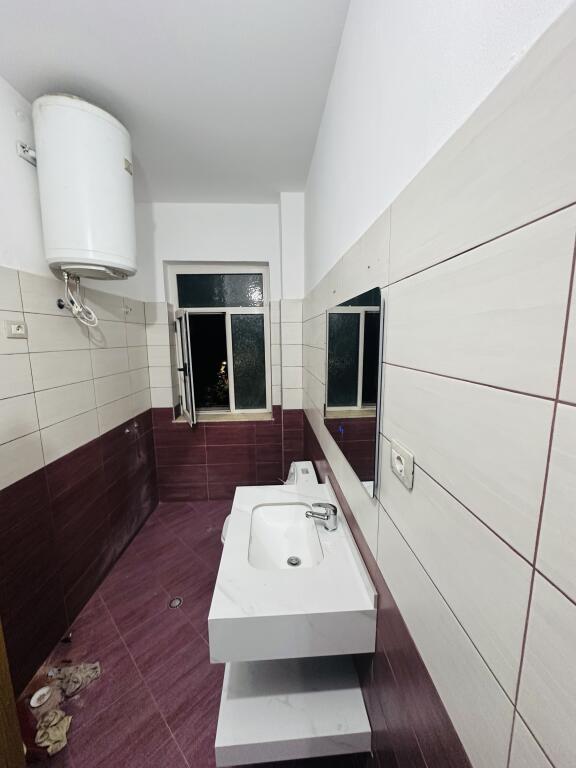 Locale Ufficio In Affitto