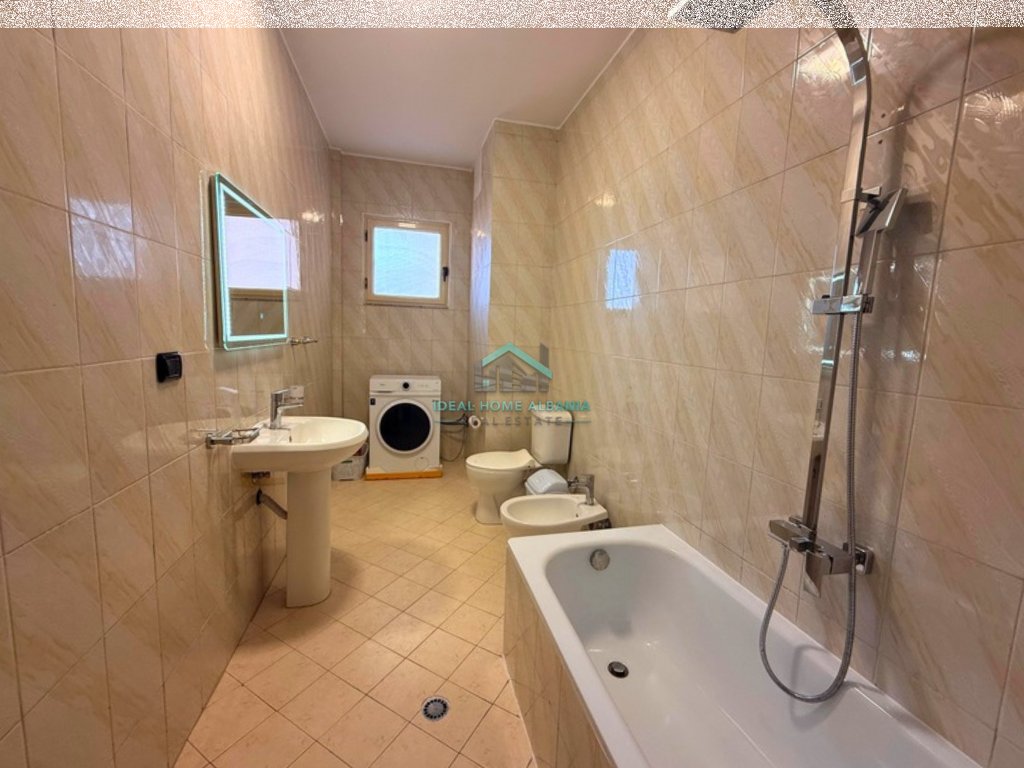 Apartament me Qera – 2+1, Zona e Aleksandrise, Vlore