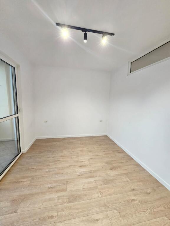 APARTAMENT 1+1 per shitje, zona e plazhit Iliria, Durrës