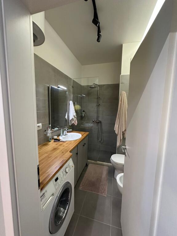 Apartament ne shitje 1+1