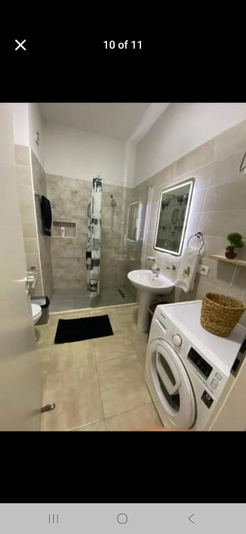 Ali Demi Apartament 2+1 Me Qera