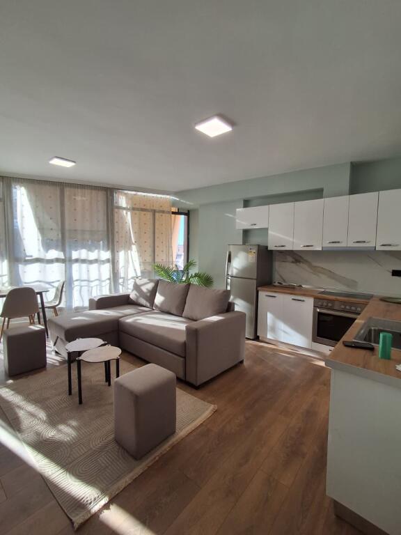 Apartament me qera 1+1- 📍Selvia