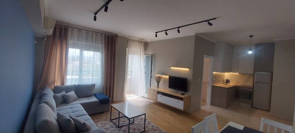 Apartment for rent 1+1 on Dibra Street
