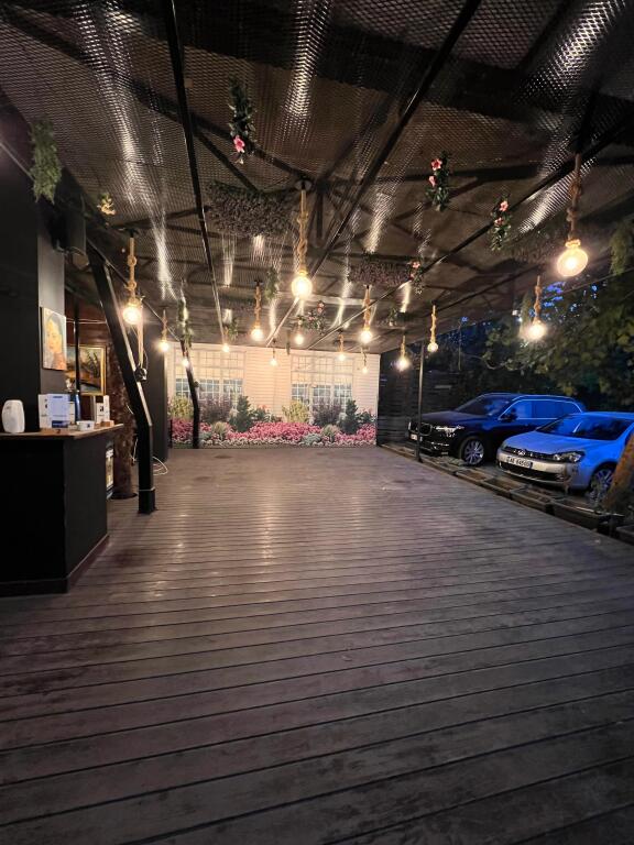 PREMISES FOR RENT, Zoological Garden 